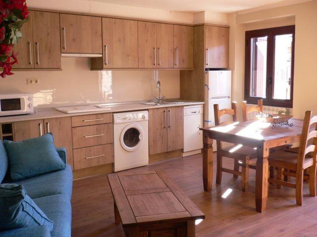 Apartamentos Turisticos Batlle Laspaúles المظهر الخارجي الصورة